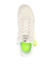 Chaussures de sport blanches Nike