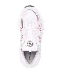 Chaussures de sport blanches Axel Arigato