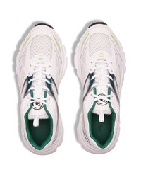 Chaussures de sport blanches Axel Arigato