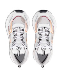 Chaussures de sport blanches Axel Arigato