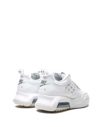 Chaussures de sport blanches Jordan