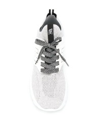 Chaussures de sport blanches Hogan