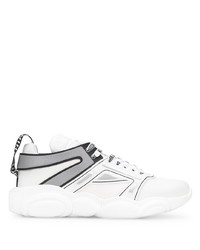 Chaussures de sport blanches Moschino