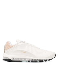 Chaussures de sport blanches Nike