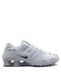 Chaussures de sport blanches Nike