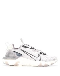 Chaussures de sport blanches Nike