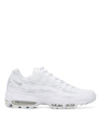 Chaussures de sport blanches Nike