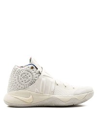 Chaussures de sport blanches Nike