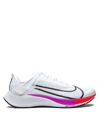 Chaussures de sport blanches Nike