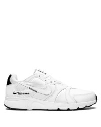 Chaussures de sport blanches Nike