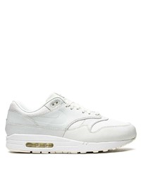 Chaussures de sport blanches Nike