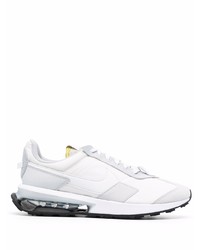 Chaussures de sport blanches Nike