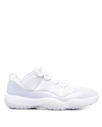 Chaussures de sport blanches Nike