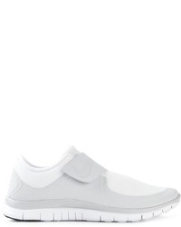 Chaussures de sport blanches Nike