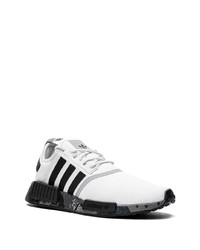 Chaussures de sport blanches adidas