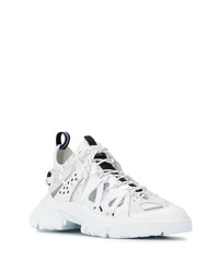 Chaussures de sport blanches McQ