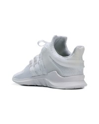 Chaussures de sport blanches adidas