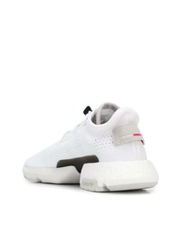 Chaussures de sport blanches adidas