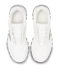 Chaussures de sport blanches Prada