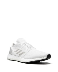 Chaussures de sport blanches adidas