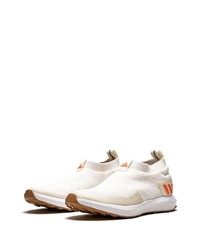 Chaussures de sport blanches adidas