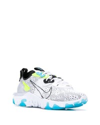 Chaussures de sport blanches Nike