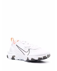 Chaussures de sport blanches Nike