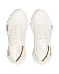 Chaussures de sport blanches Gucci