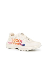 Chaussures de sport blanches Gucci