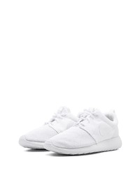 Chaussures de sport blanches Nike