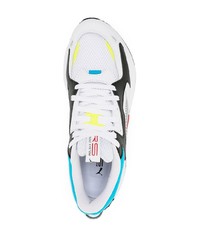 Chaussures de sport blanches Puma