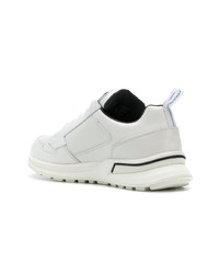 Chaussures de sport blanches Prada