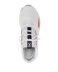 Chaussures de sport blanches ON Running