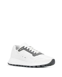 Chaussures de sport blanches Prada