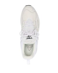 Chaussures de sport blanches Puma