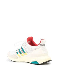 Chaussures de sport blanches adidas