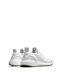 Chaussures de sport blanches adidas