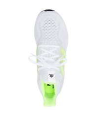 Chaussures de sport blanches adidas