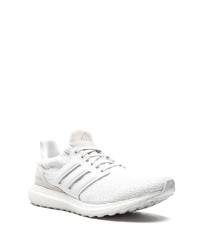 Chaussures de sport blanches adidas