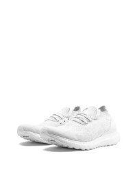 Chaussures de sport blanches adidas