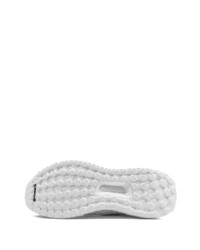 Chaussures de sport blanches adidas