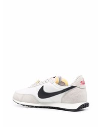 Chaussures de sport blanches Nike