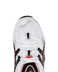 Chaussures de sport blanches Asics