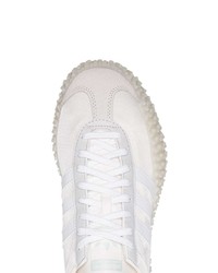 Chaussures de sport blanches adidas