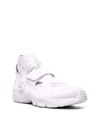 Chaussures de sport blanches Nike