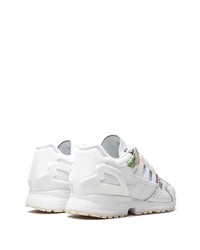 Chaussures de sport blanches adidas