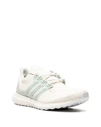 Chaussures de sport blanches adidas