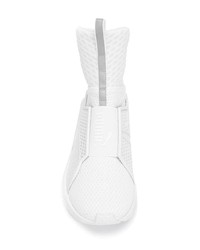 Chaussures de sport blanches Puma