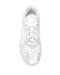 Chaussures de sport blanches adidas