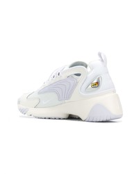 Chaussures de sport blanches Nike